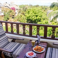 Msafini MangoTop Roof Hotel