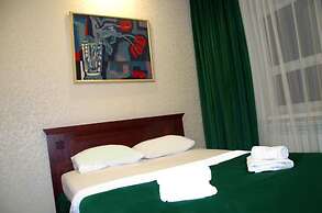 Rush Hotel