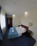 Rush Hotel