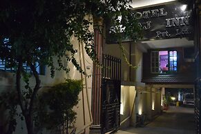 Hotel Siraaj Inn