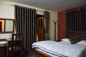 Hotel Siraaj Inn