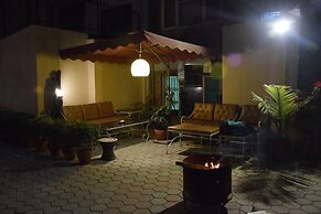 Hotel Siraaj Inn