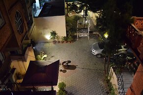 Hotel Siraaj Inn