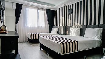 Cnr Inci Hotel