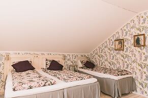 Farmlodge