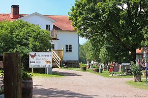 Farmlodge