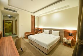 Hotel Lazaro