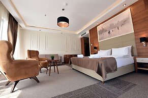 Hotel Lazaro