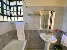 Takdiri Home