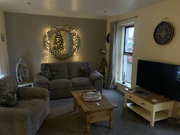 Harbour View Luxury Comfortable Holiday Apartment