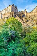 Luxury 1 Bed Castle View Apartment
