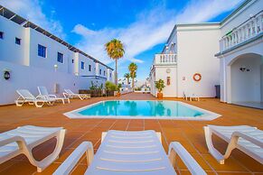 Apartamentos Corona Mar
