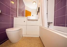 Stables Inn Aintree