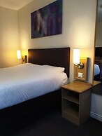 Stables Inn Aintree