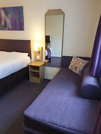 Stables Inn Aintree