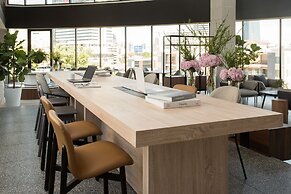 Amanta Hotel & Residence Sathorn