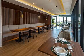 Amanta Hotel & Residence Sathorn