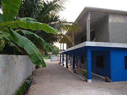Blue Hotel