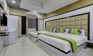 Treebo Sahara Suites
