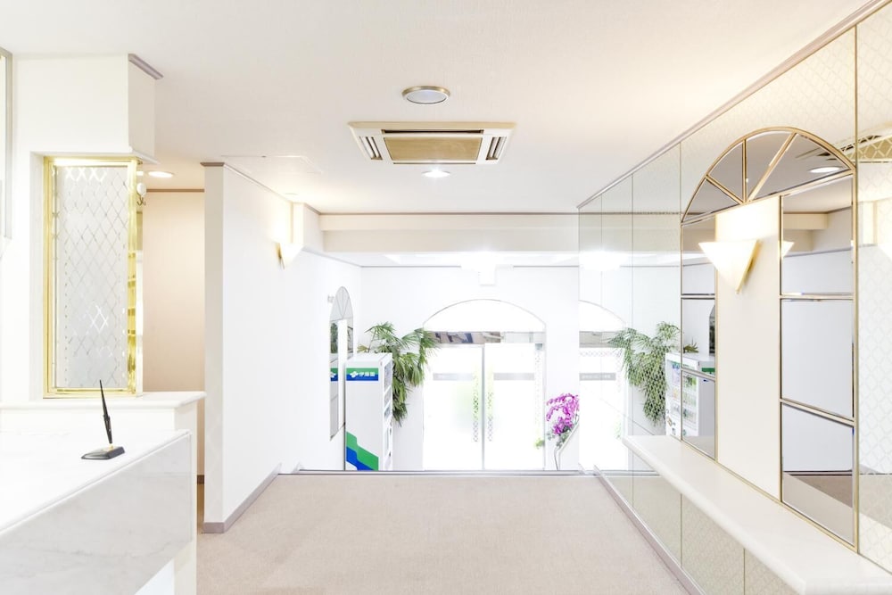 Shinjuku East Hotel