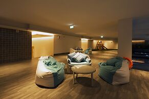 Zealax Hotel & Residence