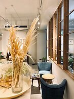 Lestel Naha - Hostel