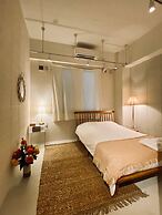 Lestel Naha - Hostel