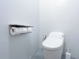 Lestel Naha - Hostel