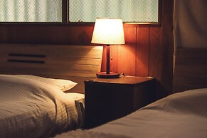 Lestel Naha - Hostel