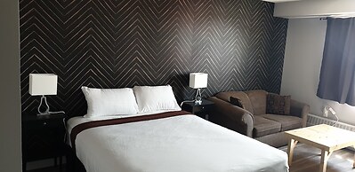 Frontier Hotel