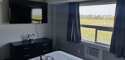 Frontier Hotel