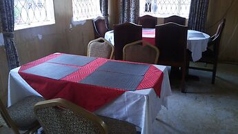Enro Hotel