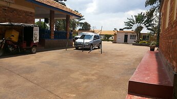 Enro Hotel