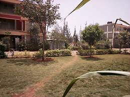 Salanka Inn & Guest House