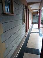 Salanka Inn & Guest House