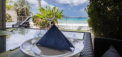 Radwood Beach Villa No. 1