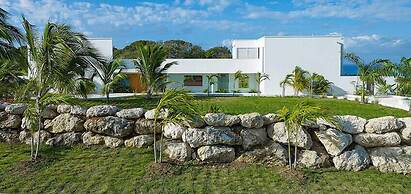 Atelier House
