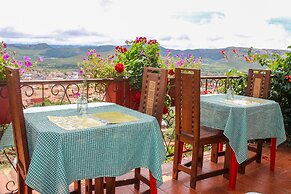 Cabaña - Bar- Restaurante El Mirador