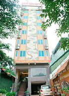 Nam Son Hotel