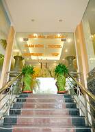 Nam Son Hotel