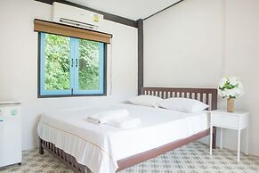 Wave-F Homestay