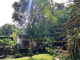 Wave-F Homestay