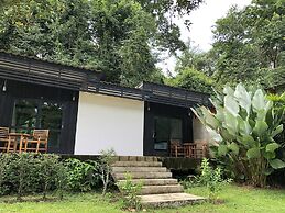 Wave-F Homestay