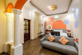 Ohana Hotel