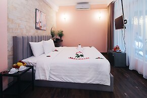 Ohana Hotel