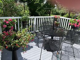 The Hydrangea Inn