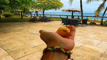 Calabash Bight Resort