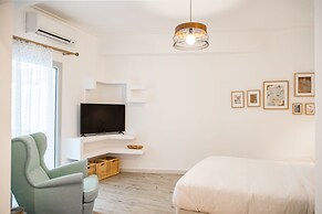 Pinacota Suites Athens