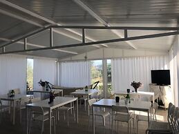Giota Rooms
