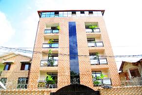 Flat Hotel Kandolo Gombe